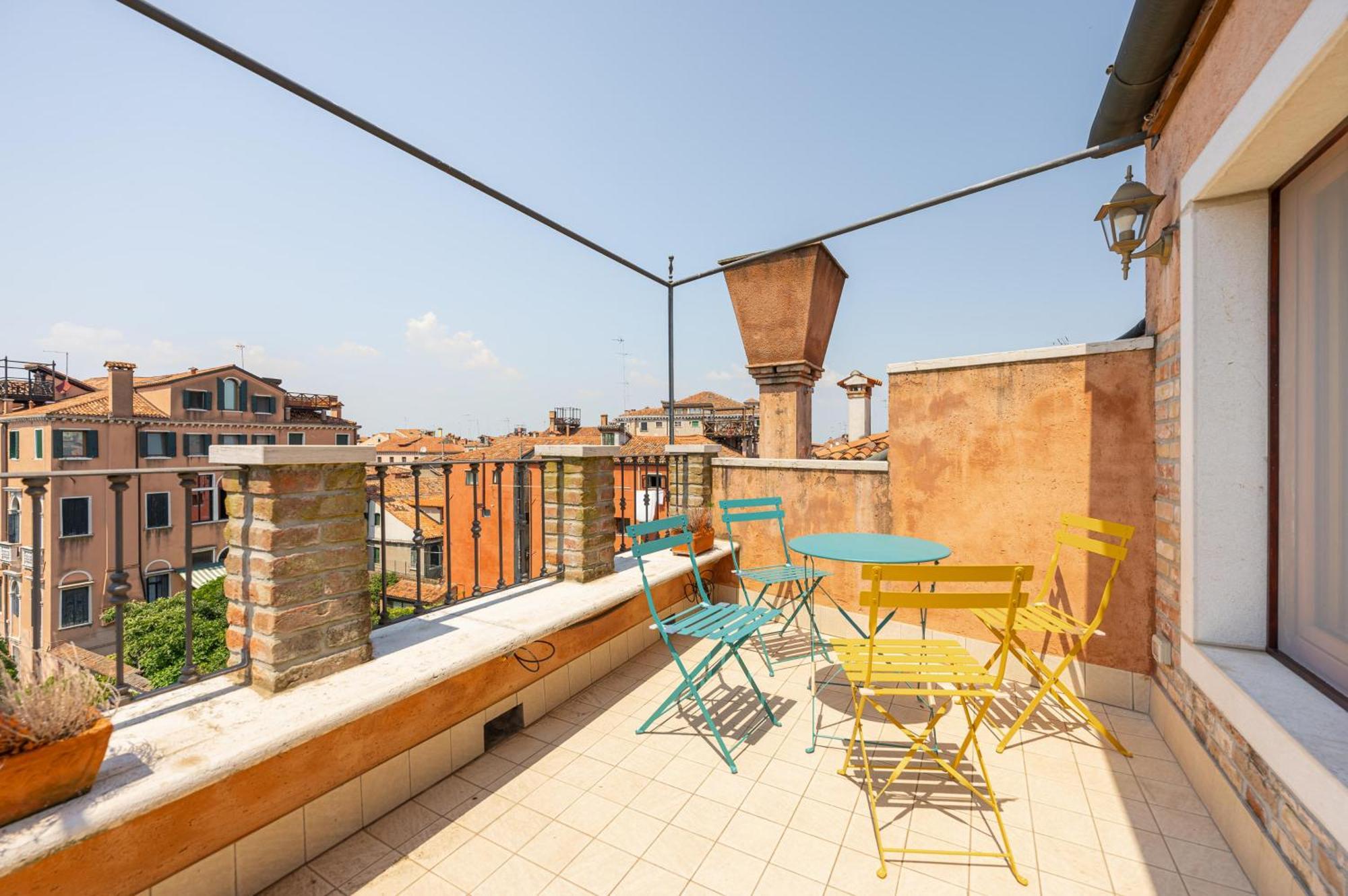 Luxury Penthouse With Terrace Apartment เวนิส ภายนอก รูปภาพ